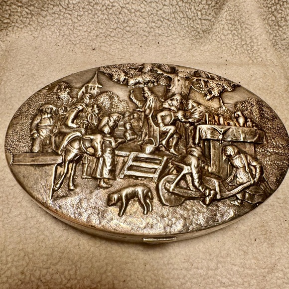 Antique 1900s elaborate Danish Denmark silver plated trinket jewelry box. - Picture 2 of 11